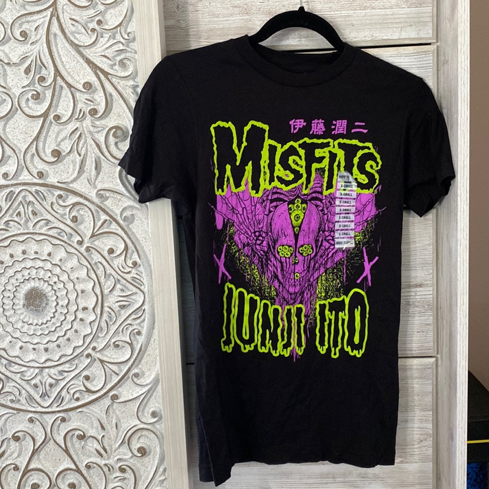 Hot topic Misfits Junji Ito t-shirt